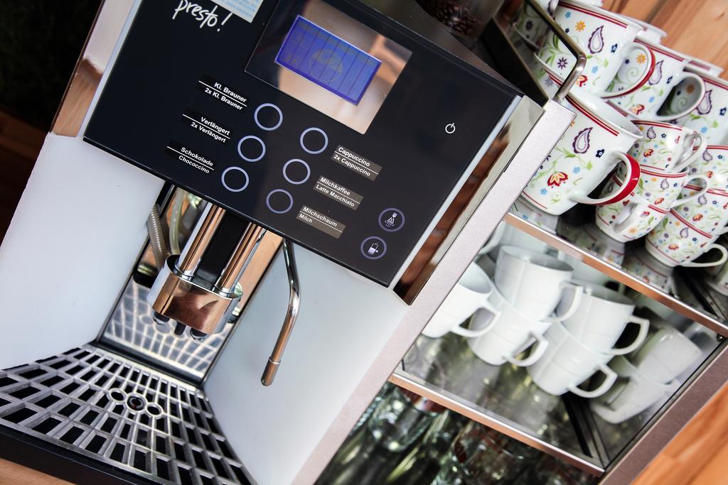 ホテル Weingut Zirngast ロイトシャッハ エクステリア 写真